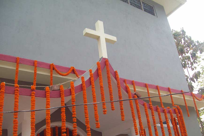 Dawn of Christianity in North Bengal and its historical churches 
