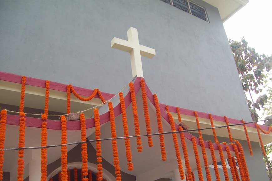 Dawn of Christianity in North Bengal and its historical churches