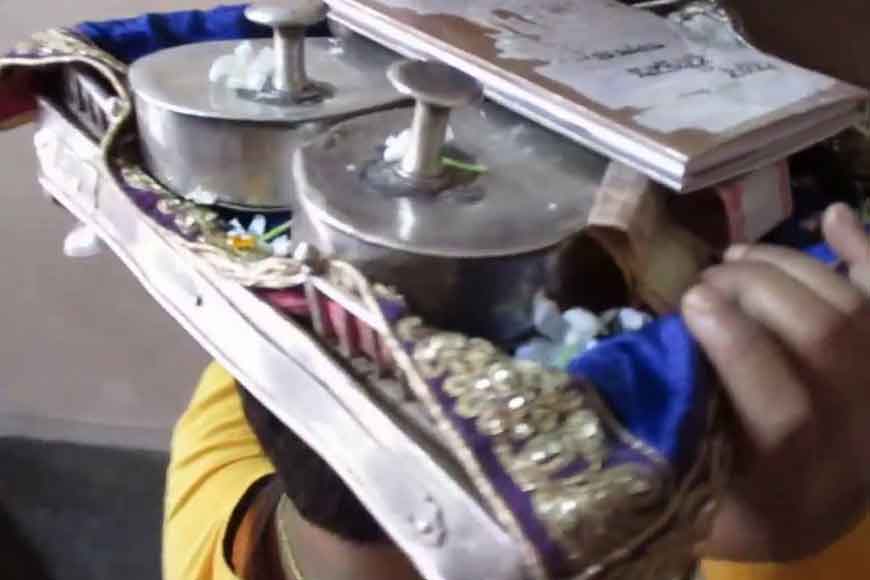 Chaitanya Dev’s slippers travel to Bangladesh from Nabadwip