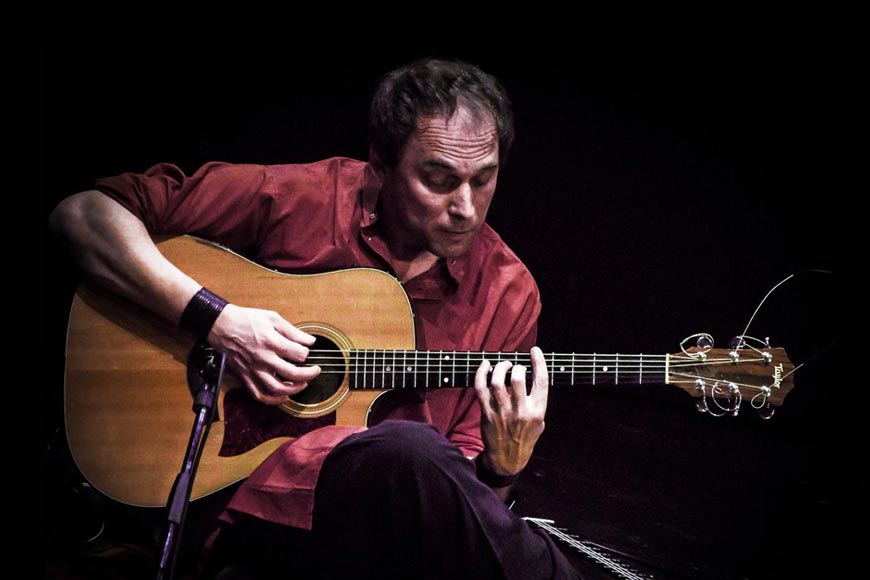 Famous guitarist Denis Stern brings global music to Kolkata