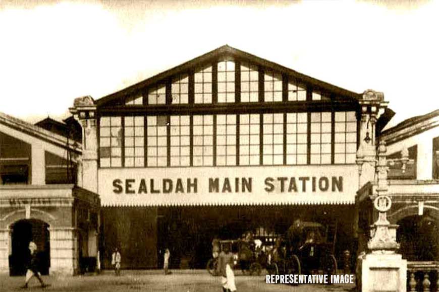 First Puja Special Train that ran in 1927 between Goalanda Ghat station and Sealdah!