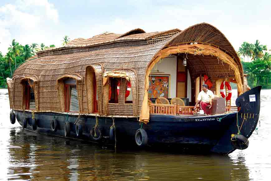 Houseboats of Kerala backwaters in Kolkata?