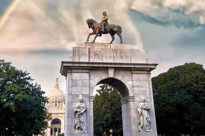 When statues speak! Bengal’s statues amalgamate colonial power and local supremacy