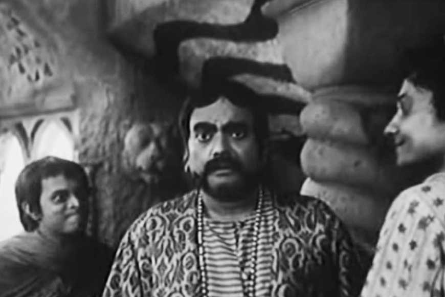 Gupi Gayen Bagha Bayen would be incomplete without Jahar Roy’s epic portrayal of mantri moshai