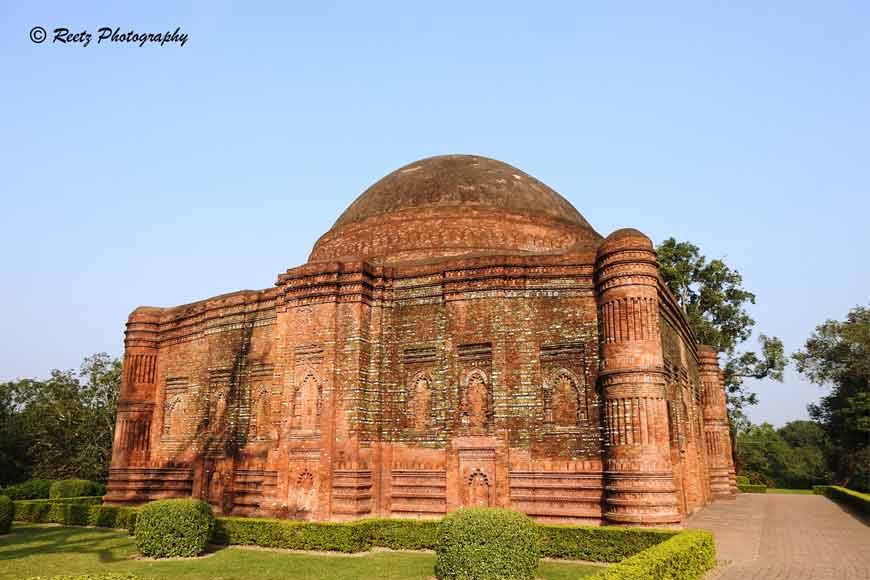 Have you heard of a Terracotta Palace! Be at Gour’s Lottan Bai Manzil