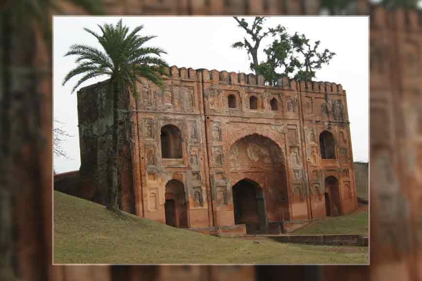 Play a game of hide-and-seek like Nawabs at Malda’s Lukochuri Gate