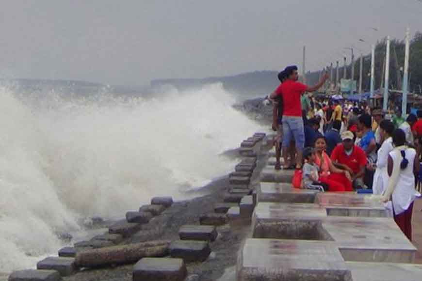 Mysterious blasts at Digha were from missile tests tourists