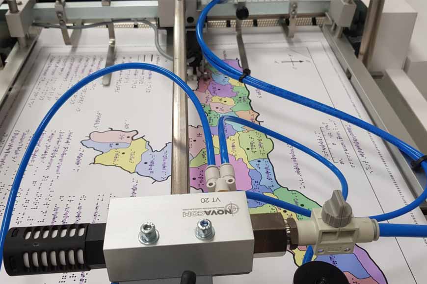 User-friendly Braille maps for visually impaired students brought by NATMO