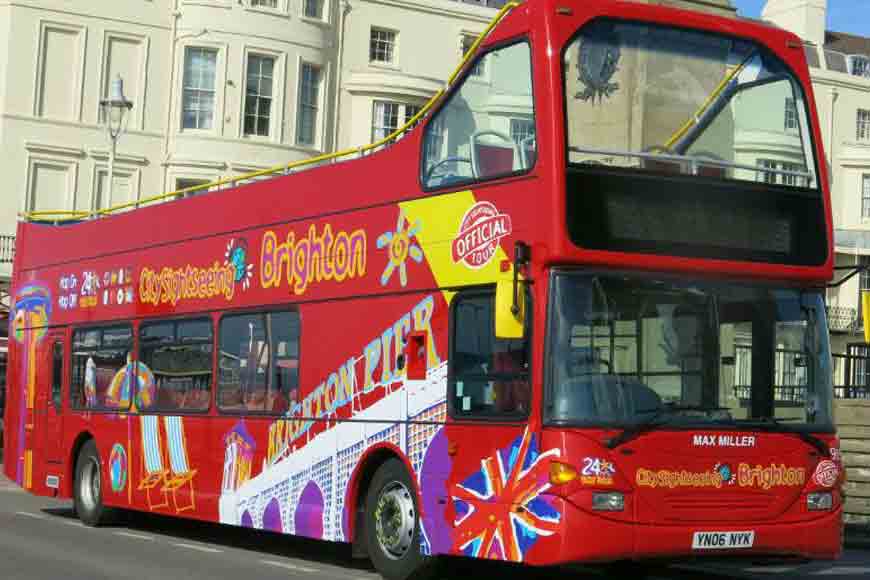 Open-air Double Decker buses for foreign tourists in Kolkata