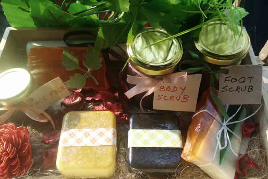 Young city entrepreneur brings lotion bars this winter