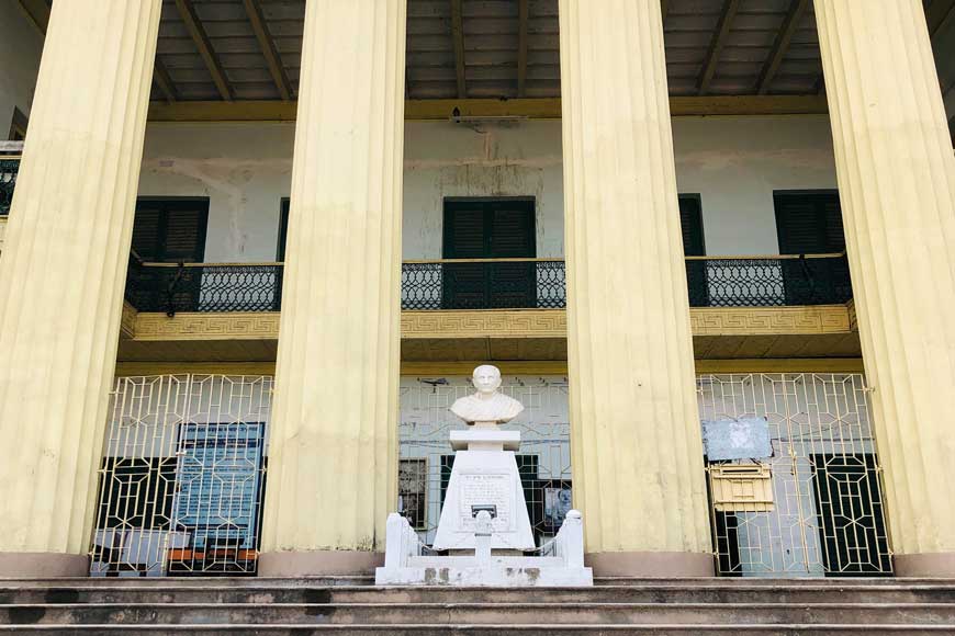 Uttarpara Library, the first public library of India still has 300-year-old Buddhist manuscript! 