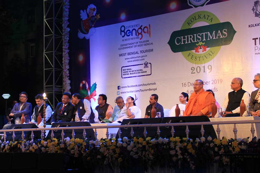 Kolkata Christmas Carnival starts at Allen Park with huge fanfare