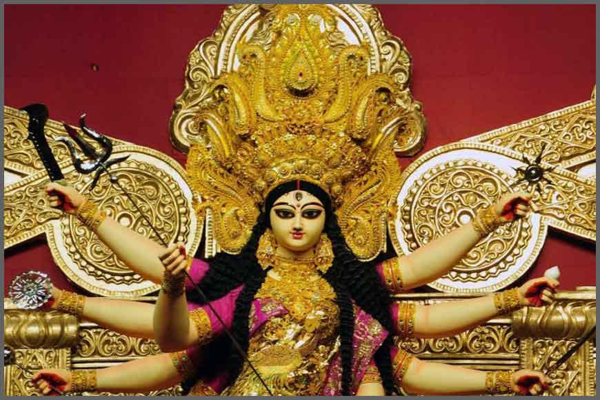 Santosh Mitra Square to have 18 crore gold Durga this year!