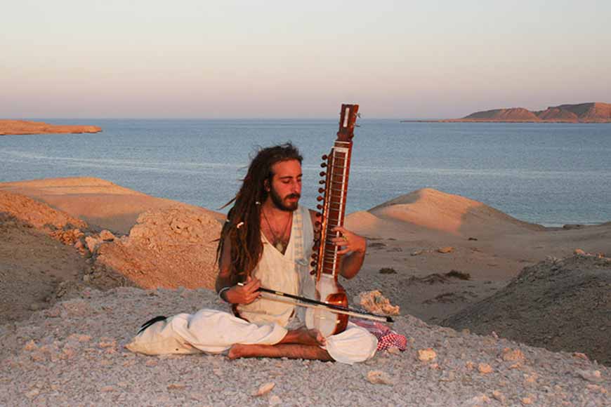 Iasonas Psarakis: Weaving Greek Roots with Indian Ragas - GetBengal Story