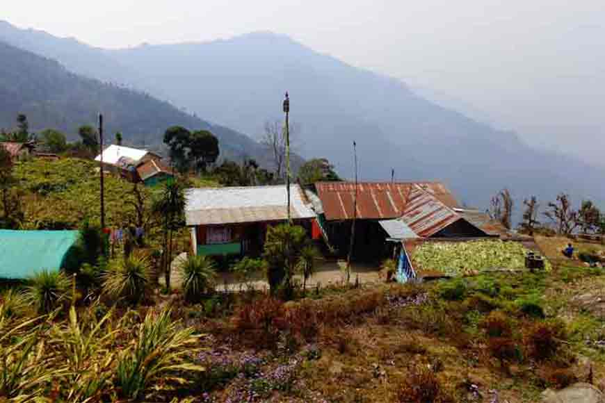 For the best view of Kanchenjungha visit Ichhegaon