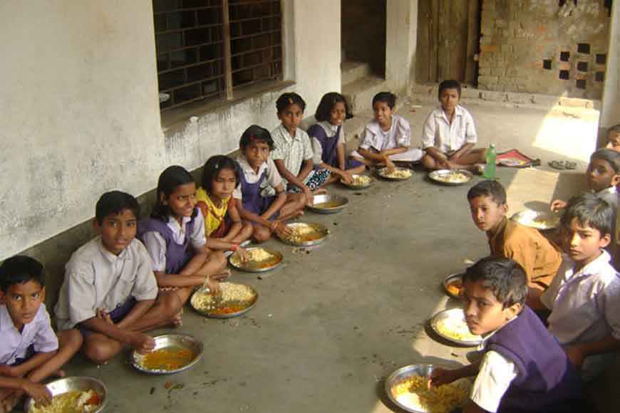 Burdwan to introduce machine cooked hygienic mid-day meals!