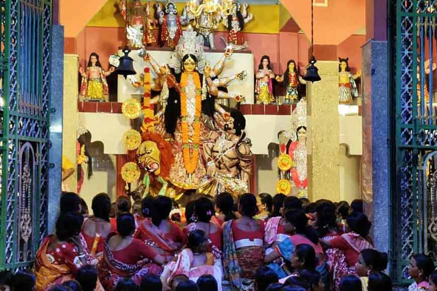 Zahra Pal Durga Puja: Uttar Dinajpur’s Legendary ‘Son-in-Law Fair’ - GetBengal Story
